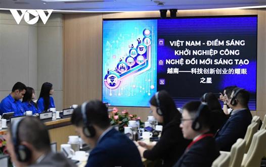 Thanh niên Việt - Trung chia sẻ cơ hội, thách thức trong khởi nghiệp công nghệ